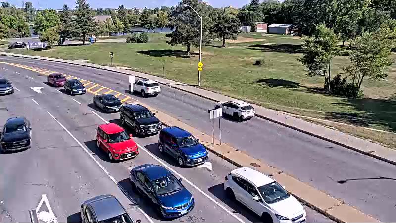 Traffic camera image at 2025-09-14 18:15:28