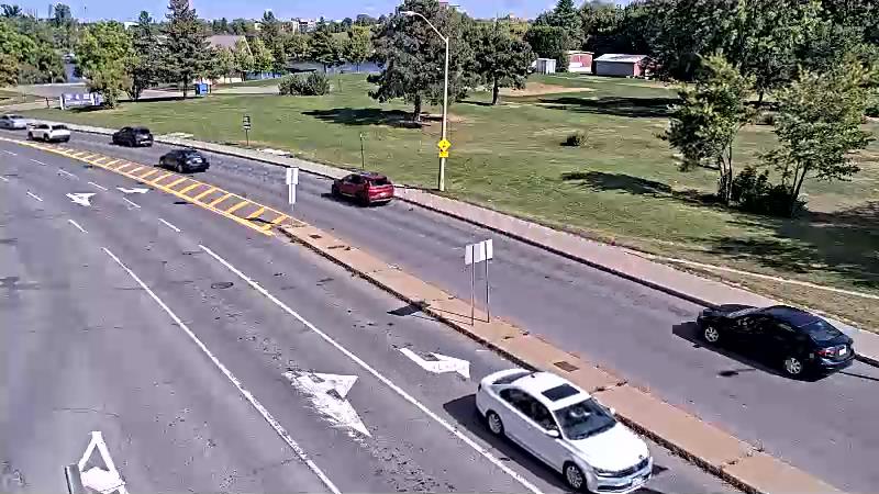 Traffic camera image at 2025-09-14 18:40:31