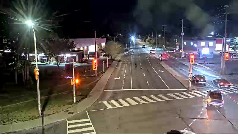 Traffic camera image at 2025-09-18 01:10:25