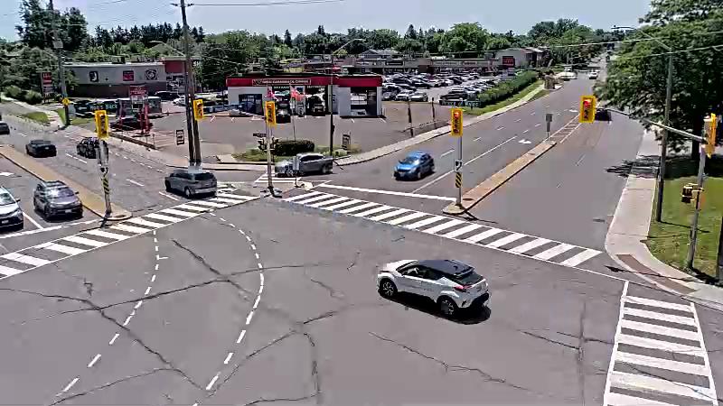 Traffic camera image at 2025-06-30 17:40:26