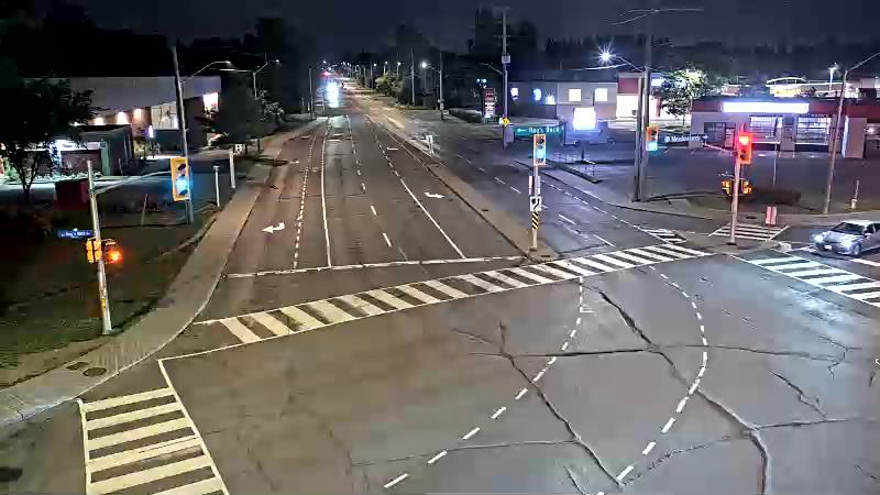 Traffic camera image at 2025-07-12 05:00:23